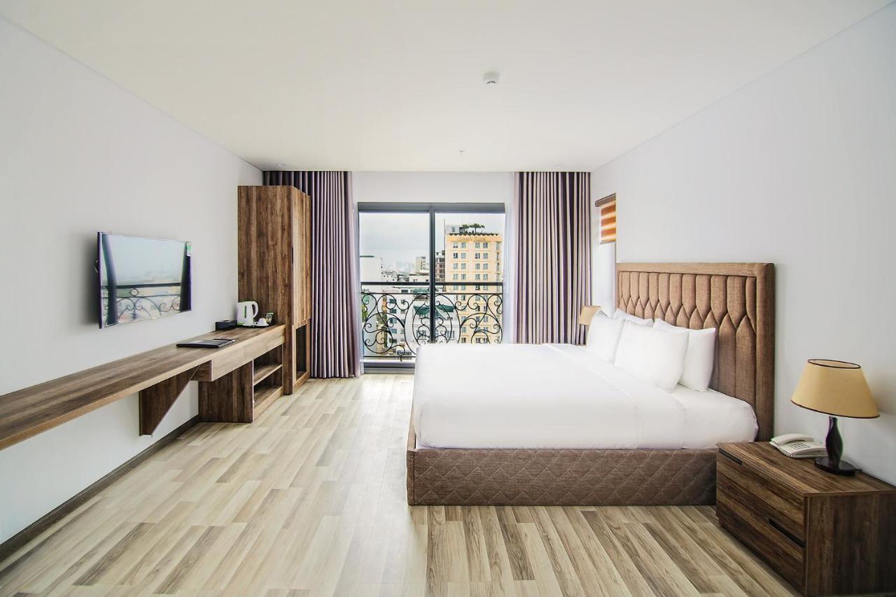 Khách sạn Sea Light 4*
