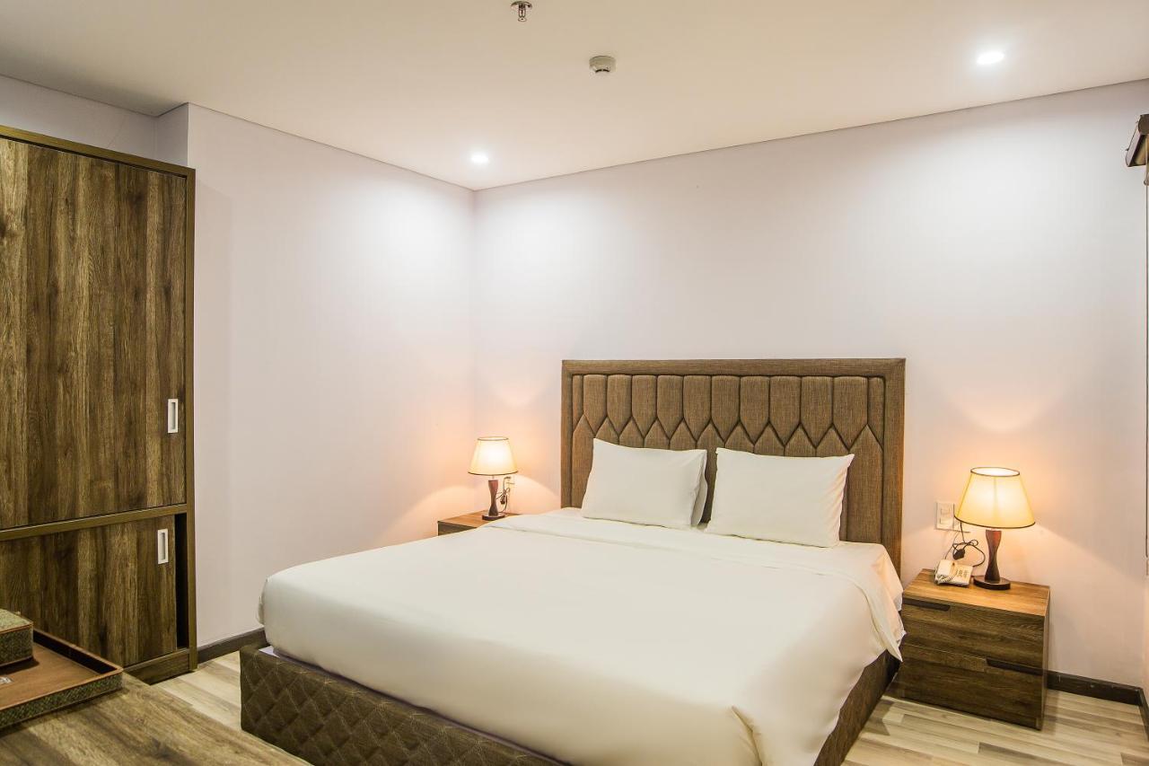 Khách sạn Sea Light Đà Nẵng