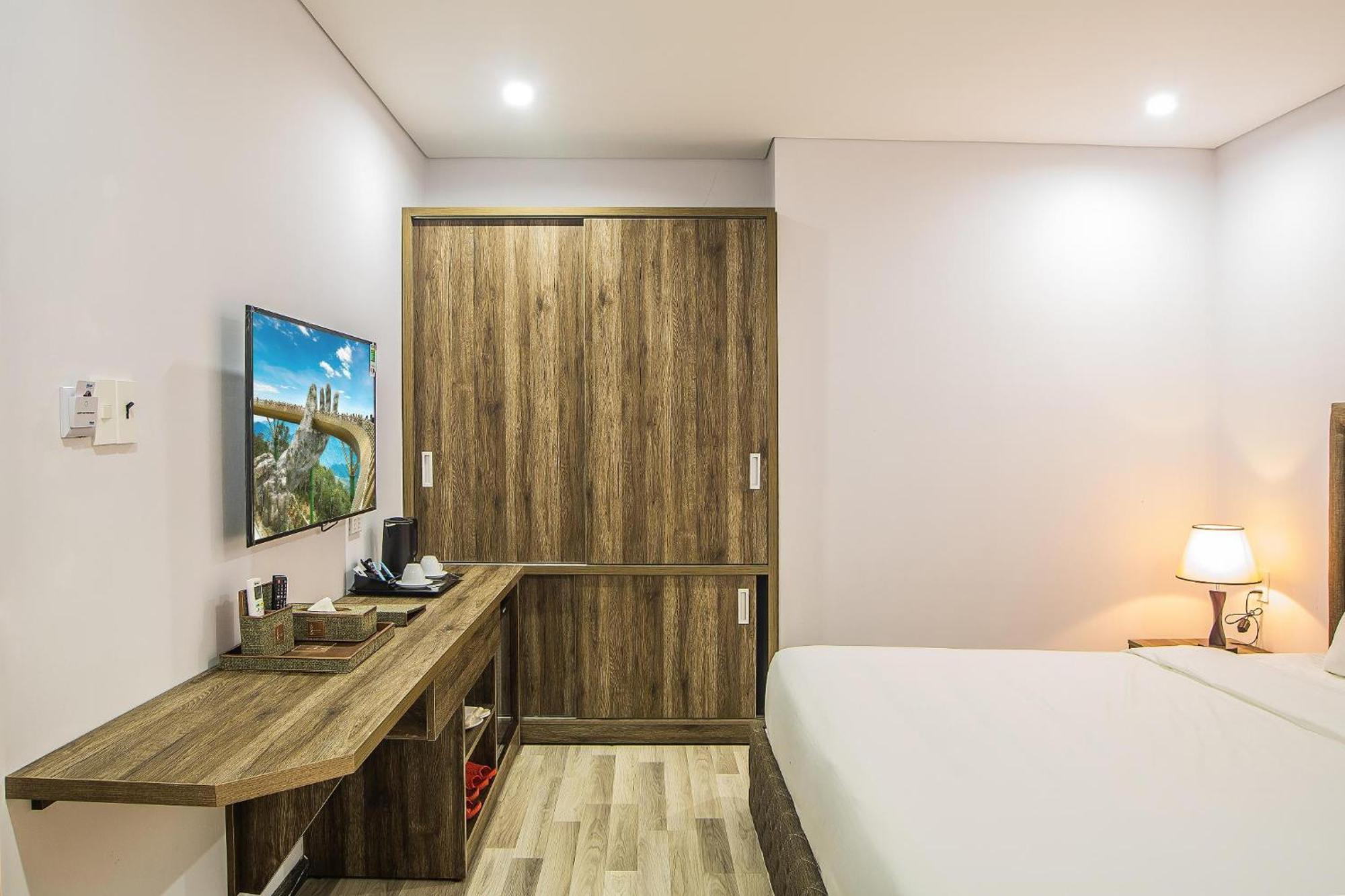 Sea Light 4* Da Nang